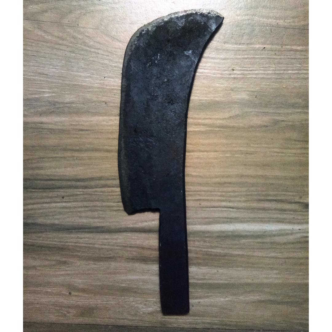 Handmade Iron Cleaver Knife / Meat Knife / Iron Knife - Suitable for Chopping, Slicing and Cutting of Meat (Big Size, 800 β 1000 g Weight)