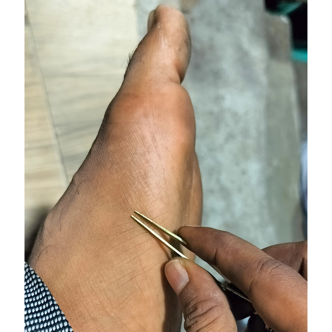 Handmade Iron Tweezer Plucker Eyebrow, Upper Lips, Blackhead Removal, Facial Hair For Women & Men (Pack of 2)