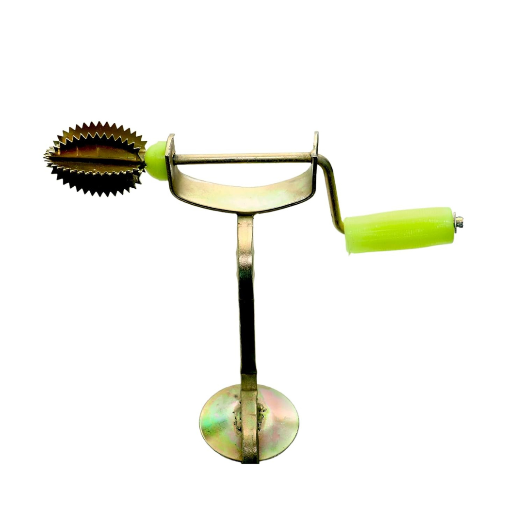Iron Hand Operated Table Mountable Coconut Grater/Scraper/Shredder with Rotatable Blade for Kitchen