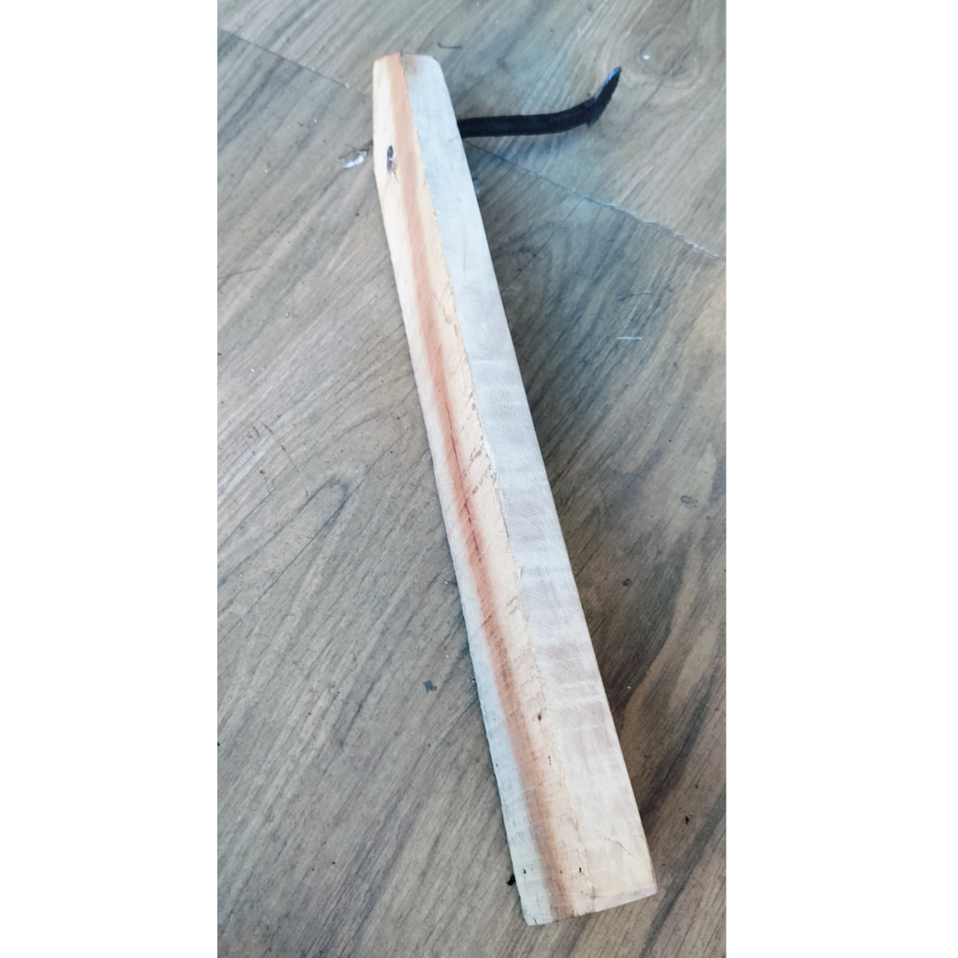 Manual Iron Coconut Scraper / Grater / Thengai Thuruvi with Wooden Base