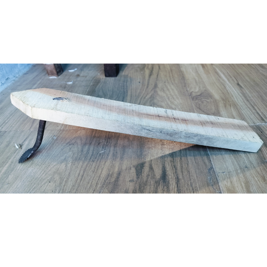 Manual Iron Coconut Scraper / Grater / Thengai Thuruvi with Wooden Base