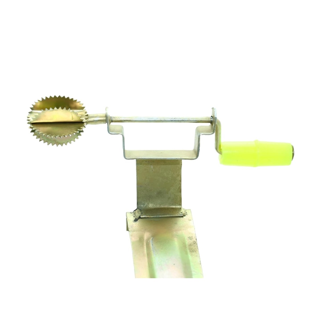 Iron Tabletop Handy Movable Coconut Scraper / Shredder / Grater with Rotatable Blade for Kitchen (Multi-color)