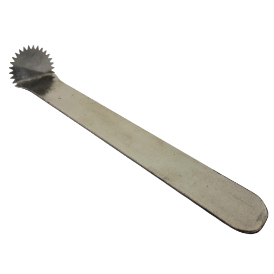 Stainless Steel Coconut Scraper / Coconut Grater / Thengai Thuruvi / Chirava Hand Tool / Nariyal Khuruchni (7 Inch, 50 g)