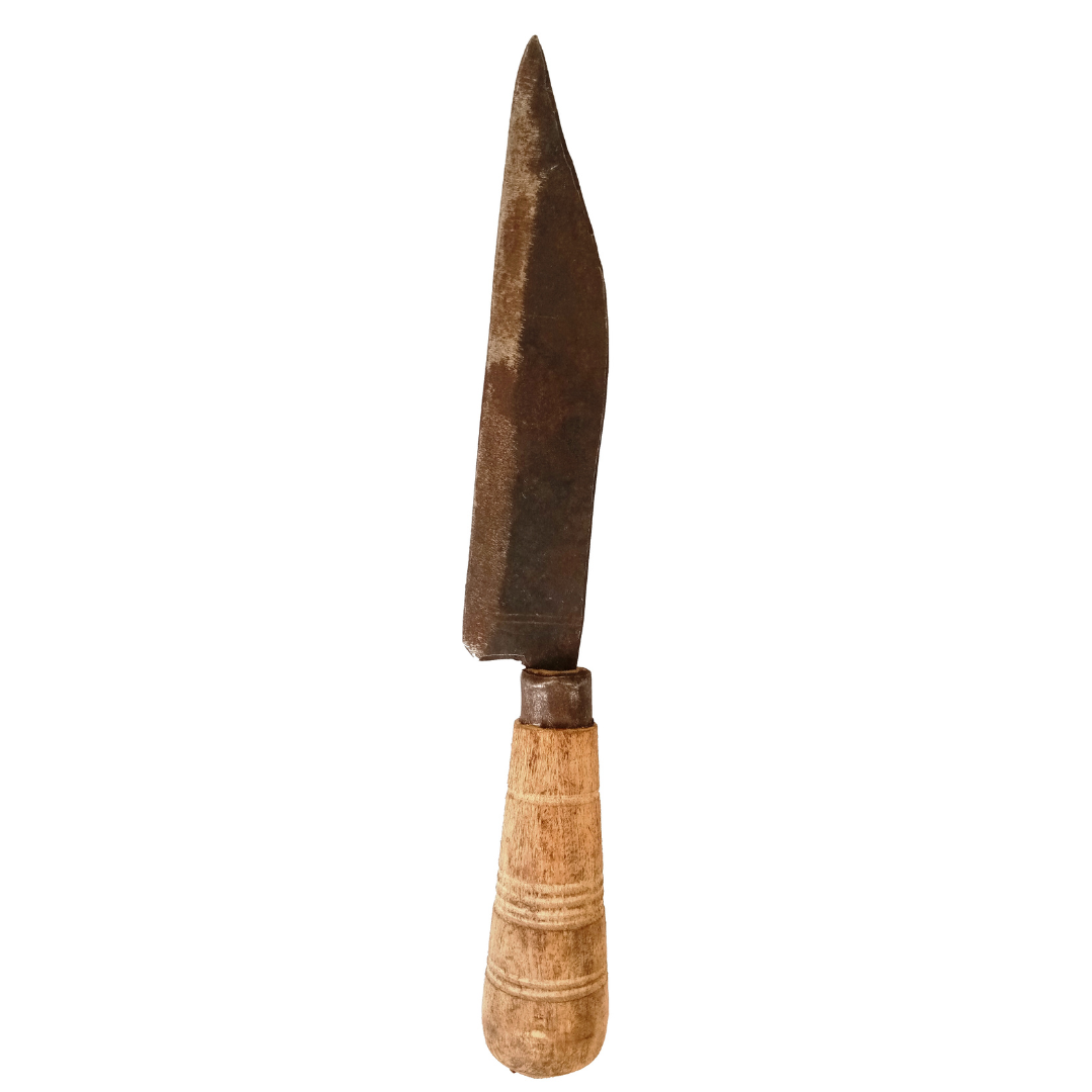 Handmade Iron Knife / Meat Cleaver / Churi Knife for Removing Cow/Goat/Beef Skin with Wooden Handle (Weight: 150 g / Length: 25-28 cm)