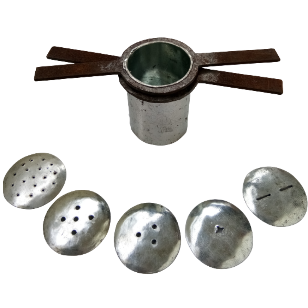 Sevanazhi met standaard /Sevai nazhi /Sev Sancha/Gathiya Murukulu/Janthikulu /Idiyappam-maker met standaard - België