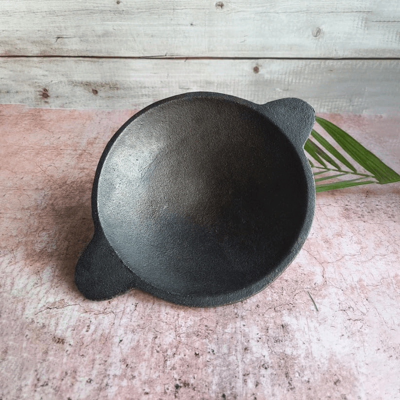 Cast Iron Appam Pan 10 Inches | 1.25 Kgs