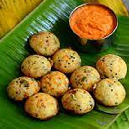 Iron 9 Cavity Kuli Appam Patra / Paniyaram Pan