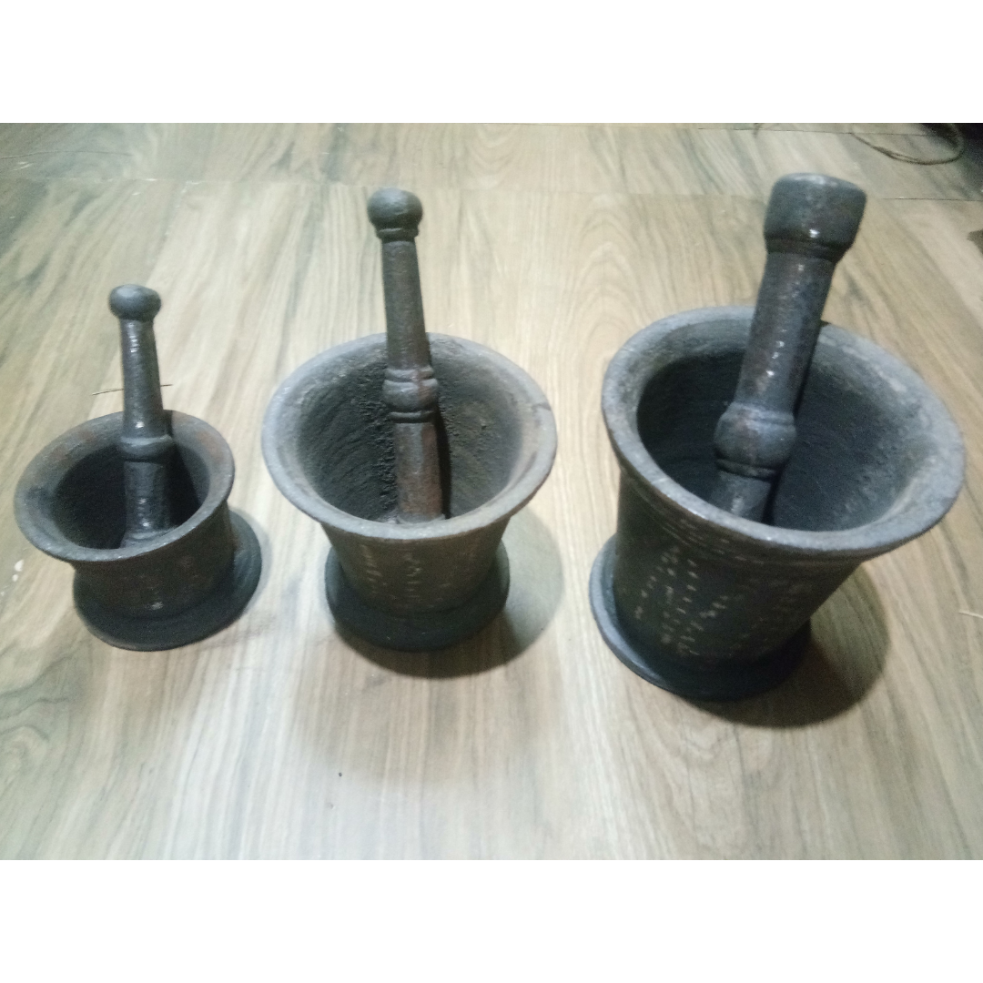 Cast-Iron Mortar & Pestle | Silbatta |Spice, Medicine Grinder Masher| Okhli | Musal | Khalbatta | Ideal for Hand Grinder