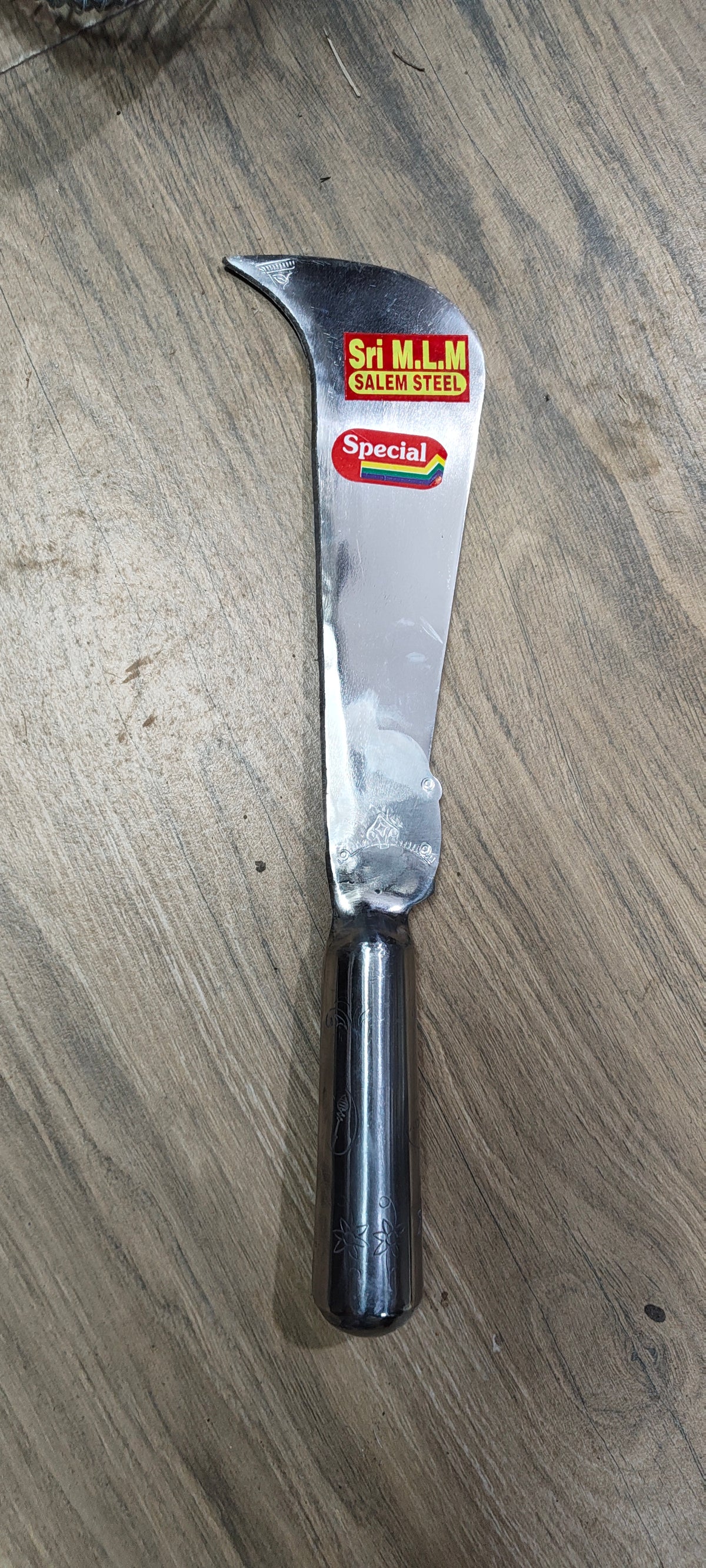 Stainless Steel Coconut Cutting Tool – 13 Inch | Approx. 350g | Rust-Resistant | Round Handle