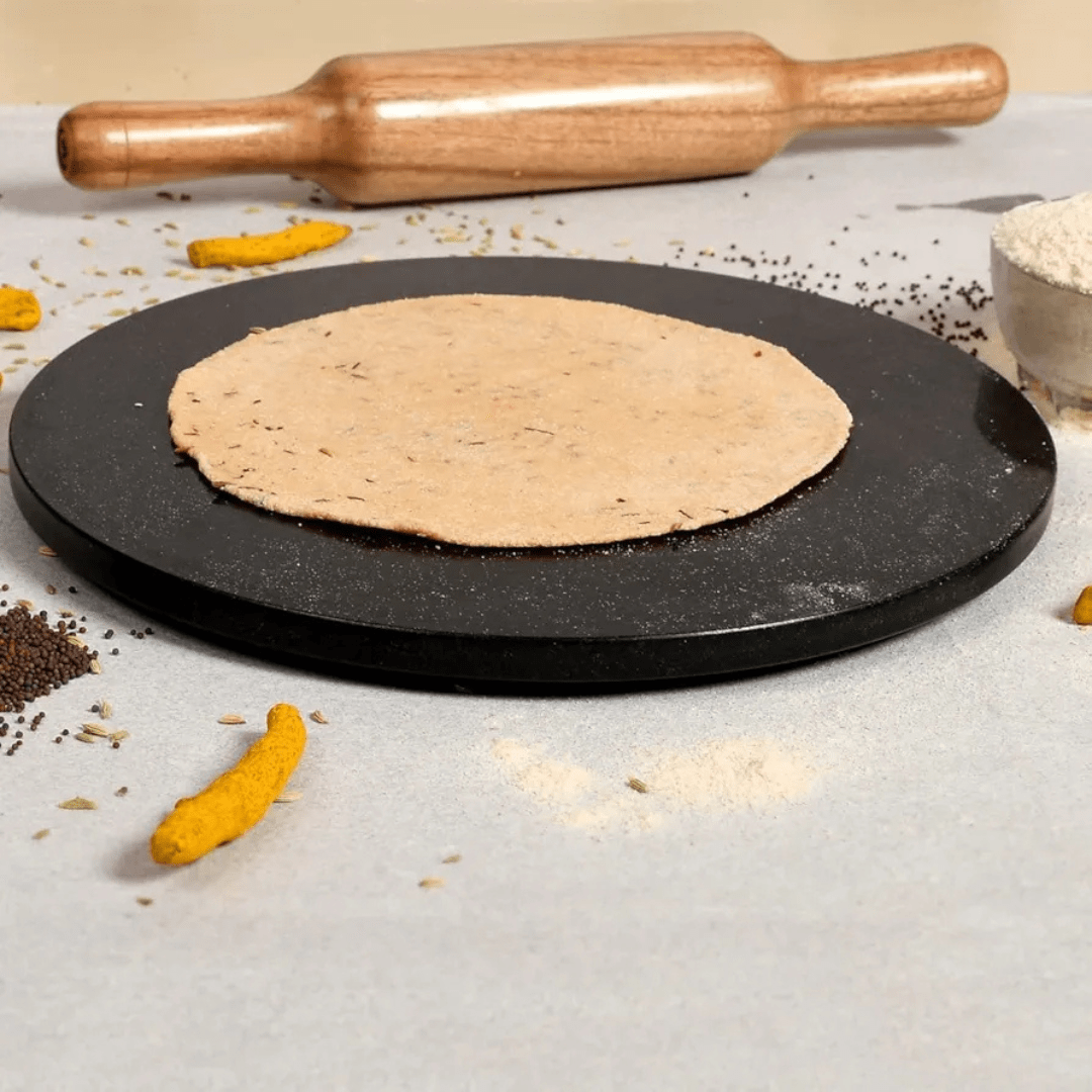 Heavy Duty Granite Roti / Chapati Maker – 10 Inch Diameter, 2.5 kg Approx – Traditional Stone Chakla with Anti-Slip Base (Assorted Color & Design)