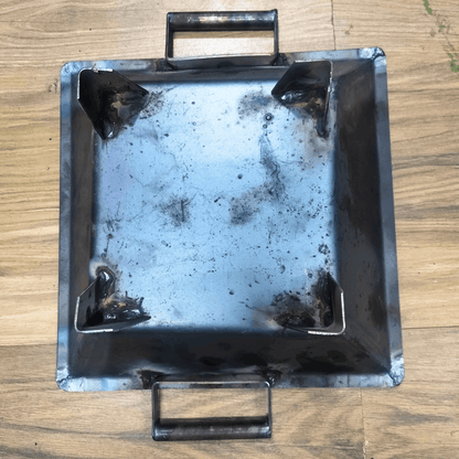 Traditional Iron Omam Kundam 12 x 12 Inch – Big Size Havan Kund with 4-Leg Stand -  Ideal for Home Pooja, Homam & Rituals