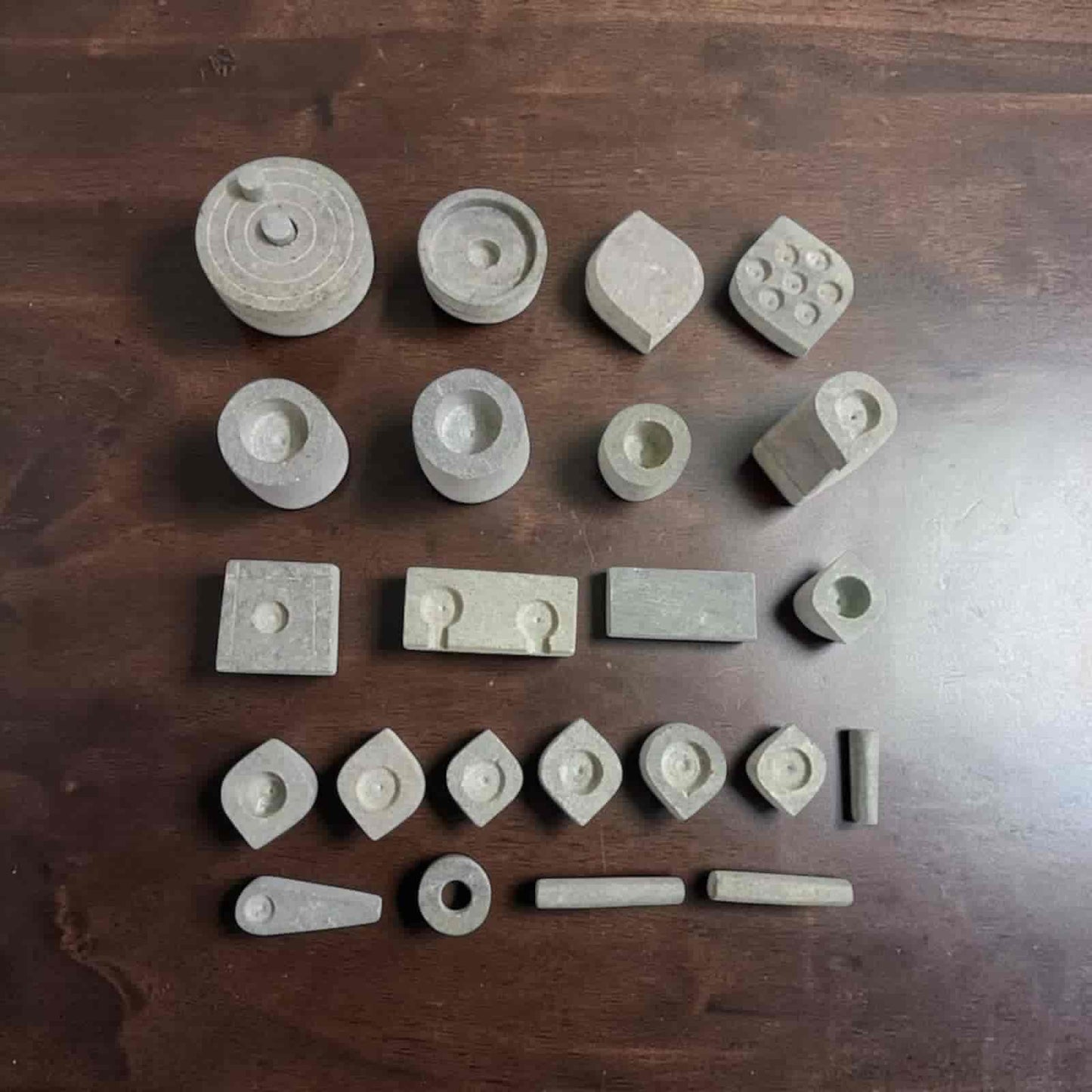 23-Piece Traditional Soapstone Toy Kitchen Set for Kids & Golu Display – Handmade Natural Stone Miniature Utensils Collection