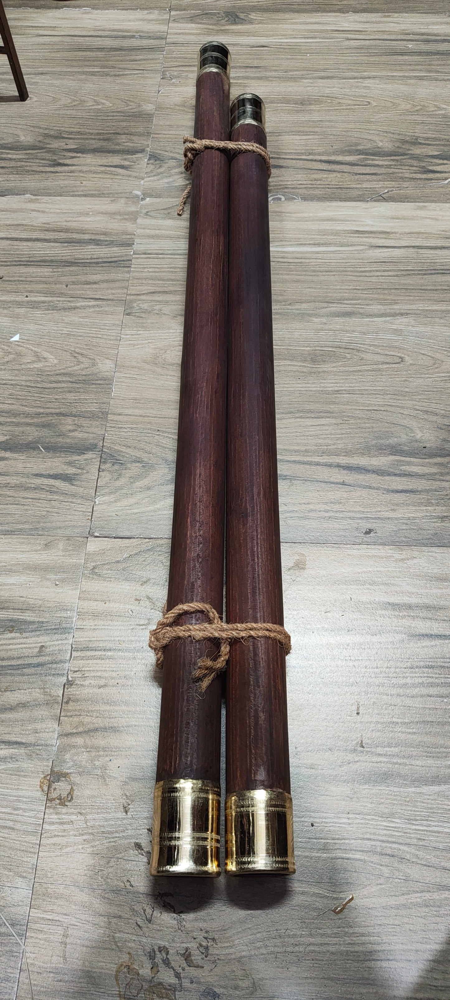 Sengarungali (Sengali) Ulakkai – Traditional Natural Wooden Pestle with Heavy Brass Rings | 3.5 Feet | Approx. 3.75 KG