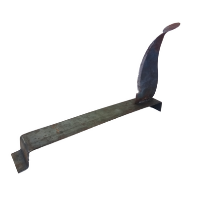 Aruvamanai / Iron Blade Vegetable Cutter / Boti Cutter Bengali / Chirava Coconut Scrapper / Kathipeeta / Thengai Thuruvi – with Iron Loha Lokhand Base (L x W x H: 32 x 5 x 20 cm, 500 g)